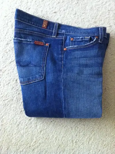 7 For All Mankind Bootcut Denim Jeans Low rise Men's/Unisex 31W/32L (Size 12 for women) Authentic (e...