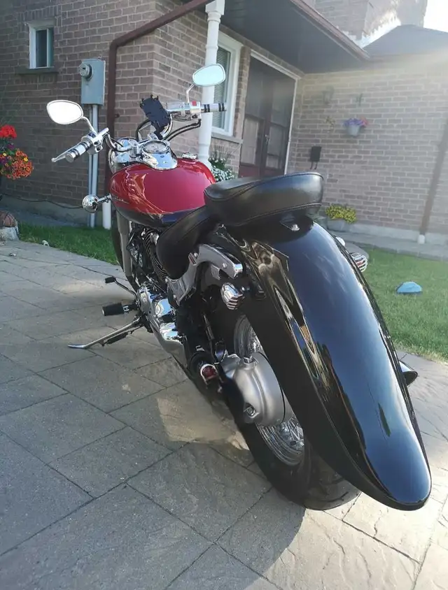 Yamaha V Star in Street, Cruisers & Choppers in Oshawa / Durham Region - Image 5