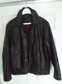 Dockers Premium Leather Jacket - Men's Large