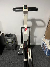 Precor 718e Stair Stepper Machine