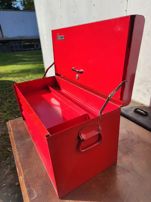 Snap-on Tools 3 Drawers Tool Chest in Tool Storage & Benches in Windsor Region - Image 11