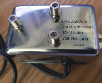 ARCHER 2-WAY AMPLIFIER 50-450 mHZ  VCR / VHF / CATV