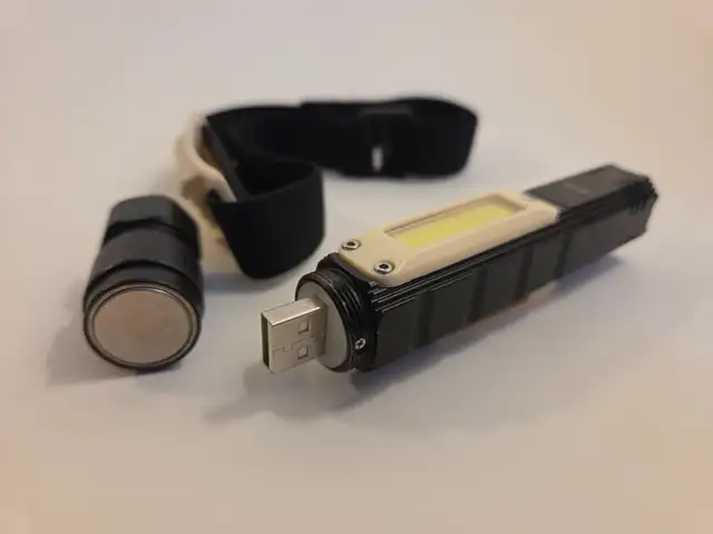 Magnetic USB Headlamp/Work Light, COB + Spot, Strap in Outdoor Lighting in City of Toronto - Image 6