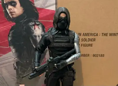 Hot Toys MMS241 Captain America: The Winter Soldier Figure, View more