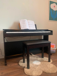Piano digital Yamaha ARIUS YDP-144