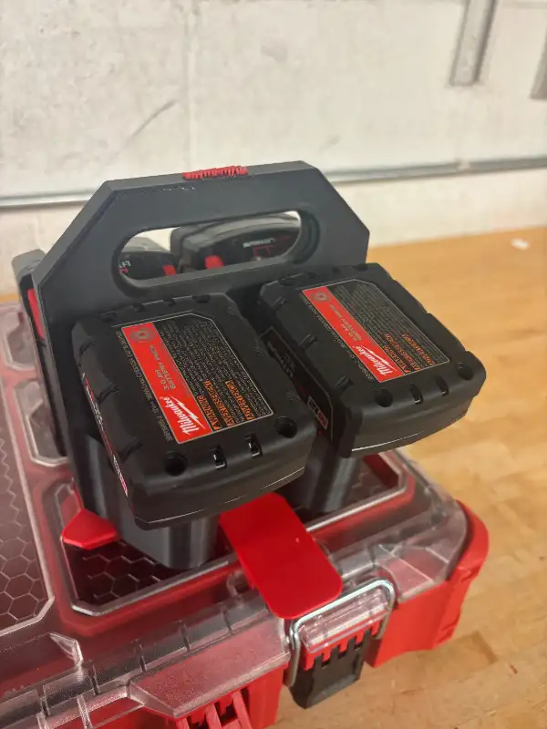 Milwaukee M12 / M18 Battery Caddy Holder 4-Pack (2+2) Packout in Power Tools in Markham / York Region - Image 9