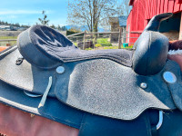 Wintec western saddle— Salmon Arm