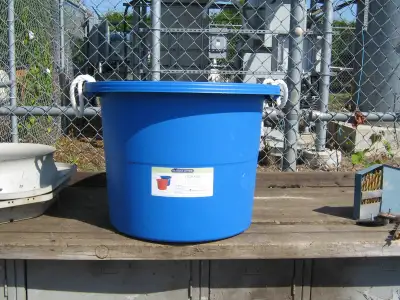 UTILITY BUCKET / 17 GALLON - in NEWCASTLE, View more