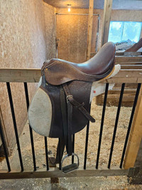 17" English Saddle, pad, and cinch.