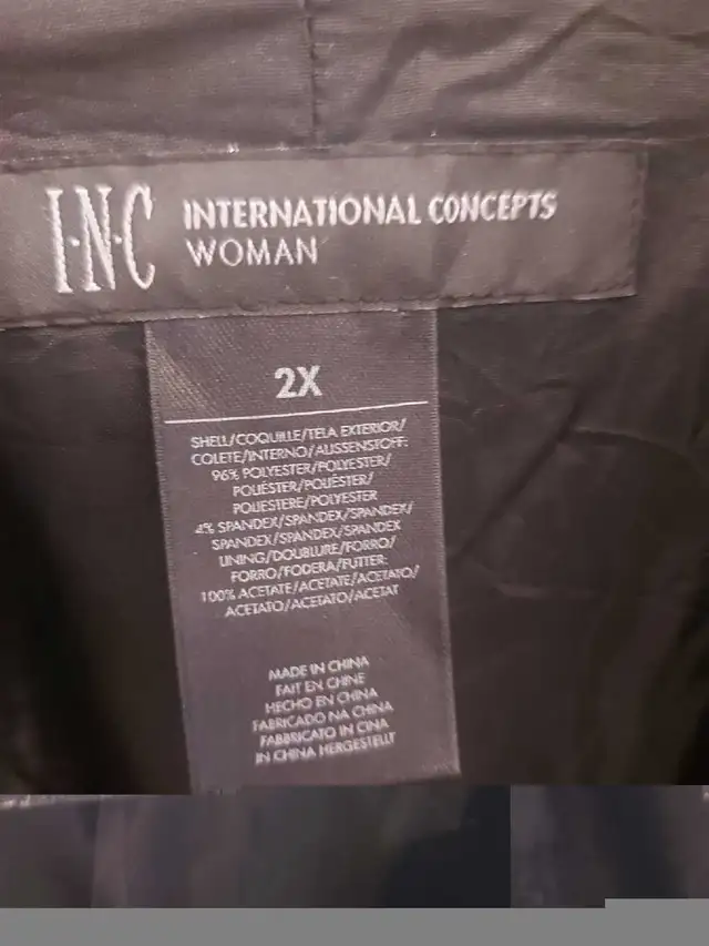 Women Black Blazer Jacket INC. - 2 XL. Business, Dressy, formal, in Women's - Tops & Outerwear in Oshawa / Durham Region - Image 4