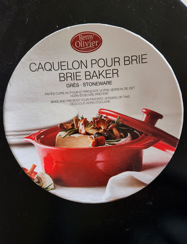 Brand new Brie baker stoneware in Kitchen & Dining Wares in Calgary