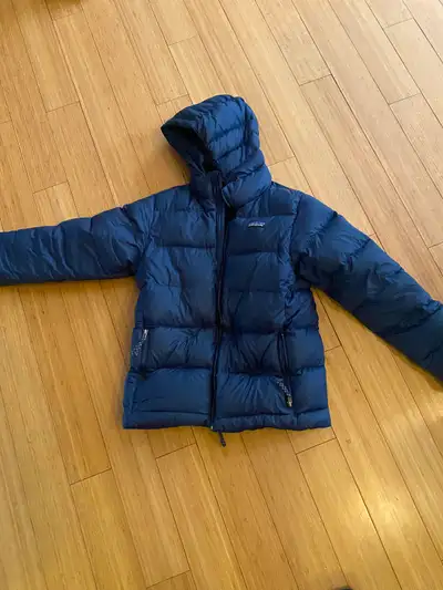 Pantagonia youth large puffer jacket, View more