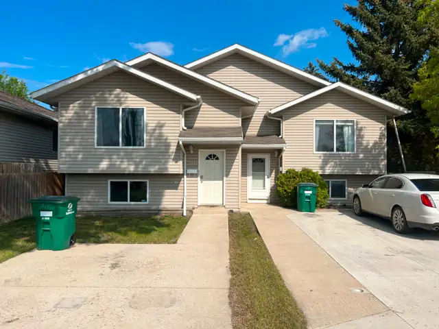 East Side! 2 Bedroom Basement Suite in Prime Location!!! $140063793658252289120