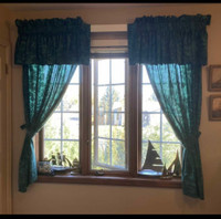 BEAUTIFUL GREEN CURTAINS WITH HANGING RODS (7 Pieces)