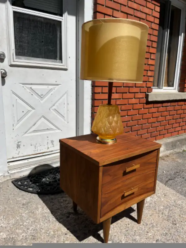 Mid century table lamp Lamper retro vintage in Indoor Lighting & Fans in West Island - Image 9