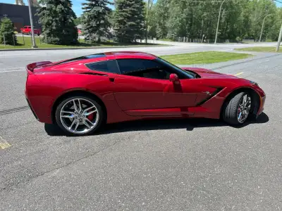 CORVETTE C7 STINGRAY TARGA – MANUELLE 7 VITESSES – 21 000 KM État exceptionnel – collection / passio...