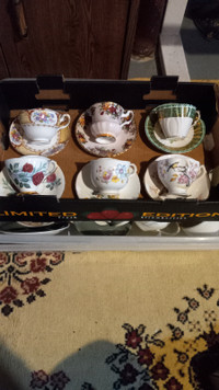 6 Tea Cups and Saucer Sets