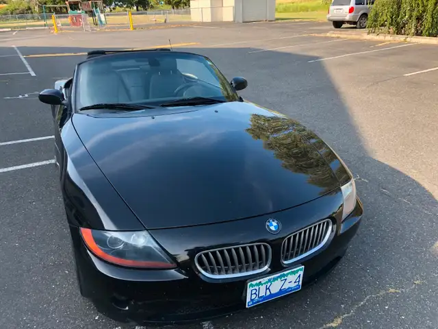 Beautiful BMW Z4 Convertible63735887877379122