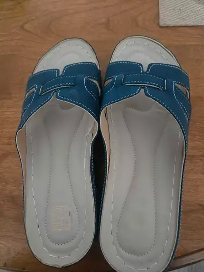 Brand new size 7