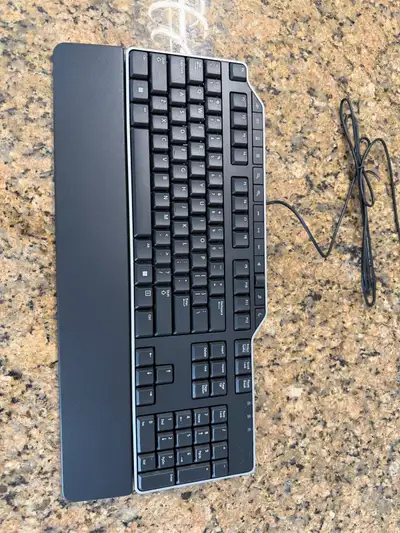 Brand New Dell USB keyboard with palm rest, View more