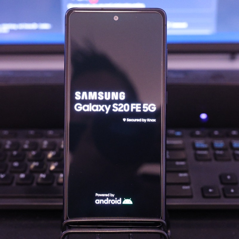 Samsung Galaxy S20 FE 5G 128GB+256GB Storage 32MP Unlocked 400 Cell