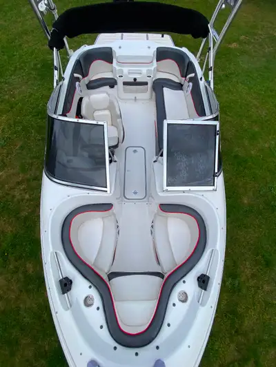 2007 cutter by grew. Asking 15k OBO 7 seater inboard/outboard Full custom seatings, pearl white, bla...