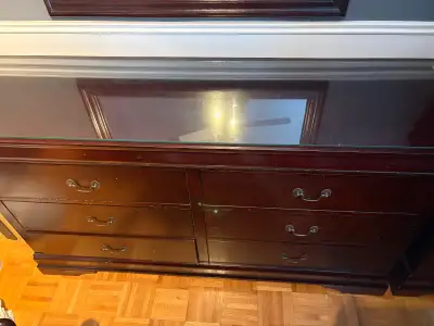 Ensemble de meubles pour chambre à coucher, View more