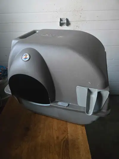 Free cat litter box, View more