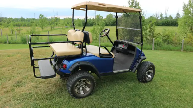 2003 EZGO Electric 36 Volt Golf Cart...MINT in ATVs in St. Catharines - Image 8