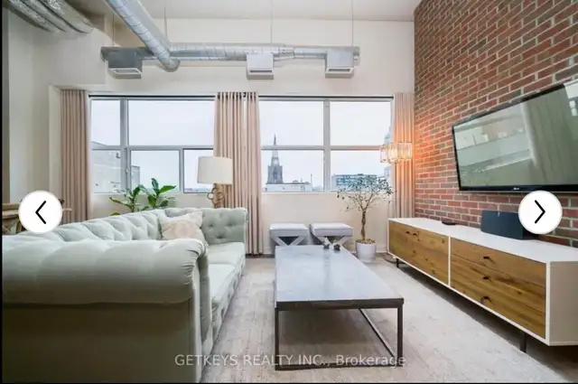 2 Bed 2 Bath Loft on King Street in Long Term Rentals in City of Toronto - Image 14