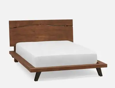 Offering a Coastal Queen wooden bed frame purchased a few years ago brand new from Structube. This i...