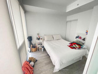 Primary Bedroom for rent on Dundas and Jarvis next to TMU