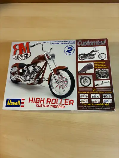 Complete kit with all parts, includes decals and assembly instructions. Paint and cement not include...