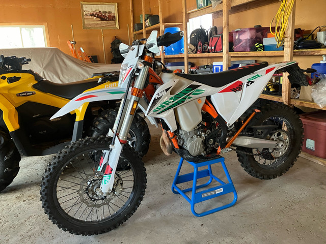 2021 KTM 500 exc-f Six Days  in Dirt Bikes & Motocross in Peterborough - Image 2