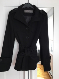 Zara coat in black XS