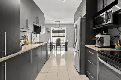 Condo 4 1/2 in  Laval