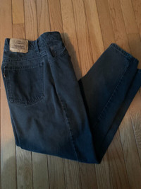 Women's LEVI Strauss Black Jeans- Size 12