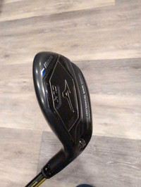 Mizuno Hybrid