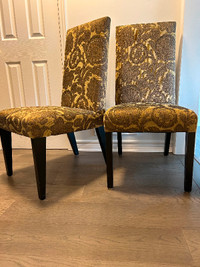 Accent chairs - fabric