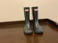 Girls Hunter Rain Boots - size 13 Little Kid