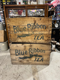 Wooden Blue Ribbon tea crates 
