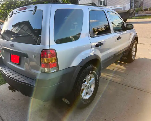 Ford Escape 510357495475742721