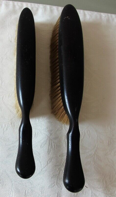 2 ANTIQUE 1800 'S LOONEN'S FRANCE REAL Ebony HANDLED Brushes in Arts & Collectibles in Charlottetown