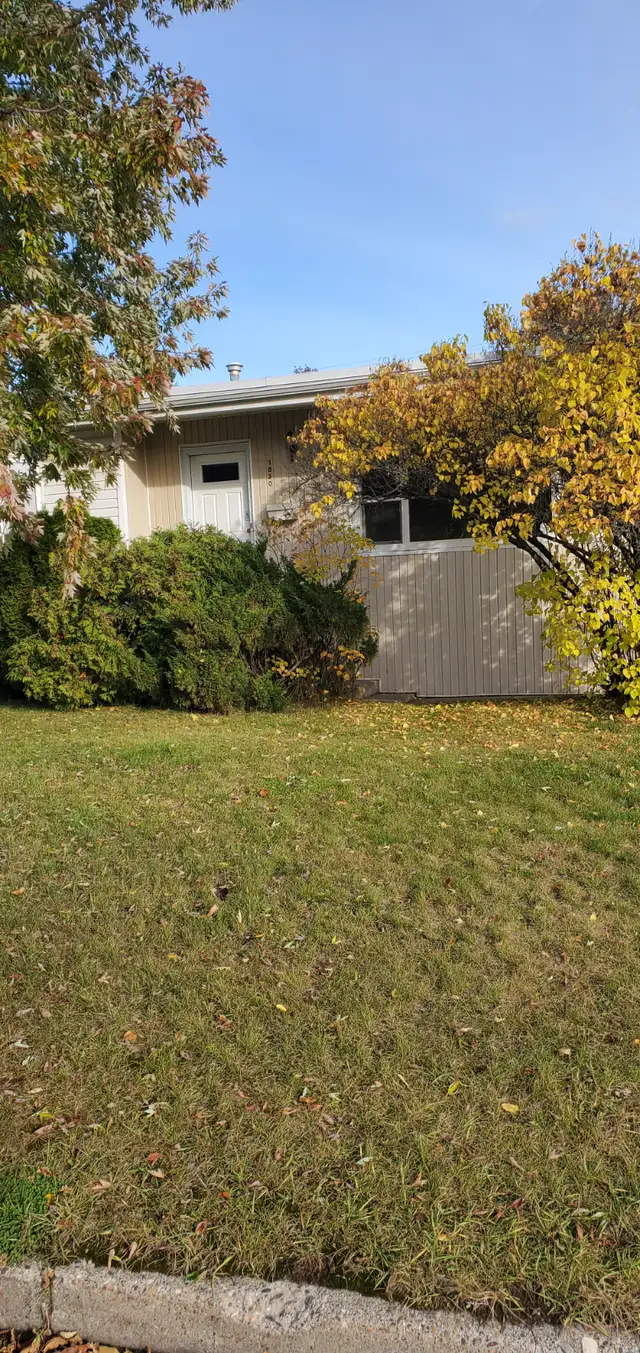 Older character home for rent. in Long Term Rentals in Prince George - Image 2