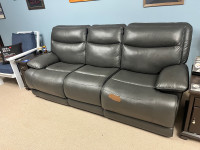 Free power recliner damaged works great