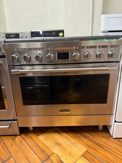  Frigidaire professional 36 inch six burner gas stove, View more