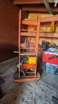 Battery Operated Lift Stacker