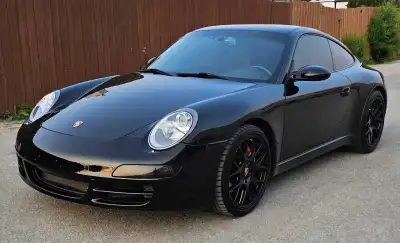 Low kms regularly maintained. 2006 Porsche 911 Carerra S - In Amazing Condition. Inside and Out. - V...