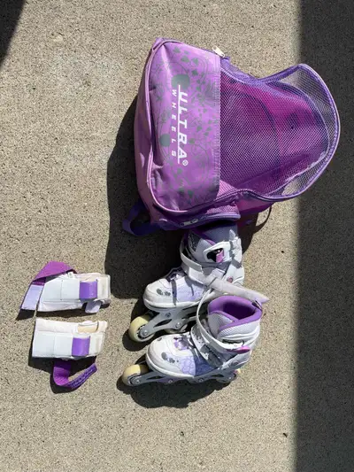 My daughter had so much fun with riding this. Comes with the bag and hand protector