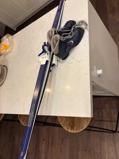 cross country ski set jr 140cm eu 35 boots, View more